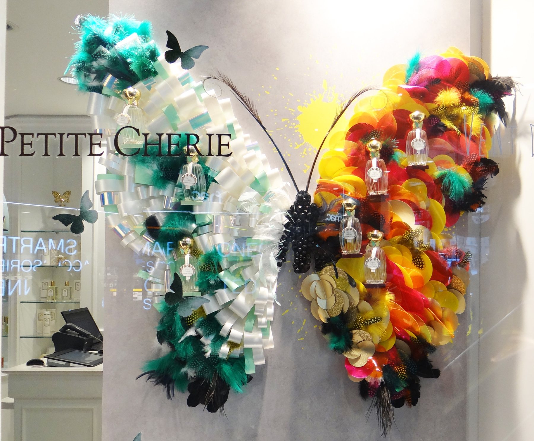 Annick Goutal Petite Chérie window display