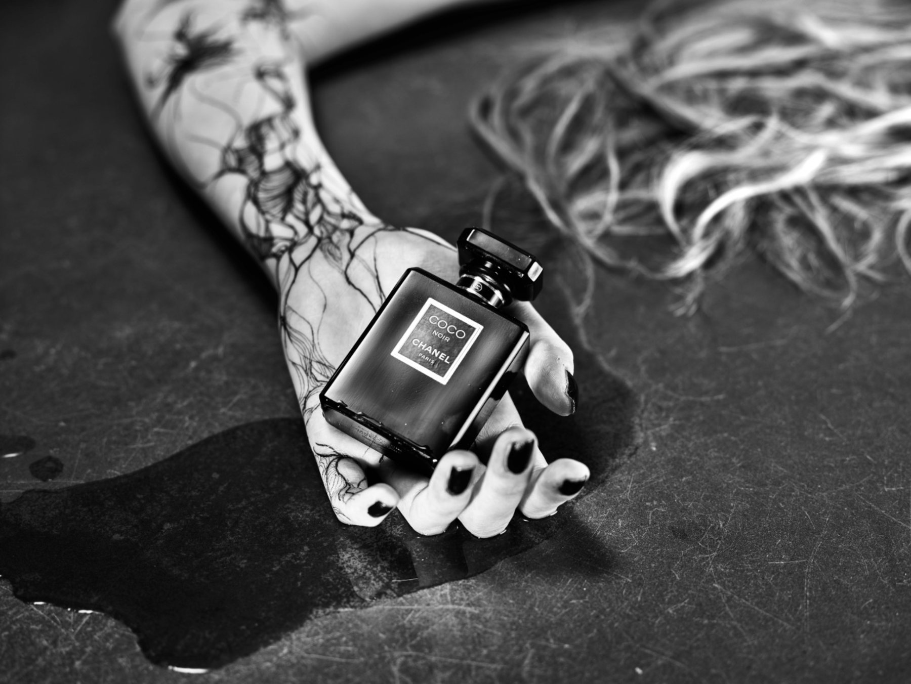 Chanel Coco Noir visual with hand