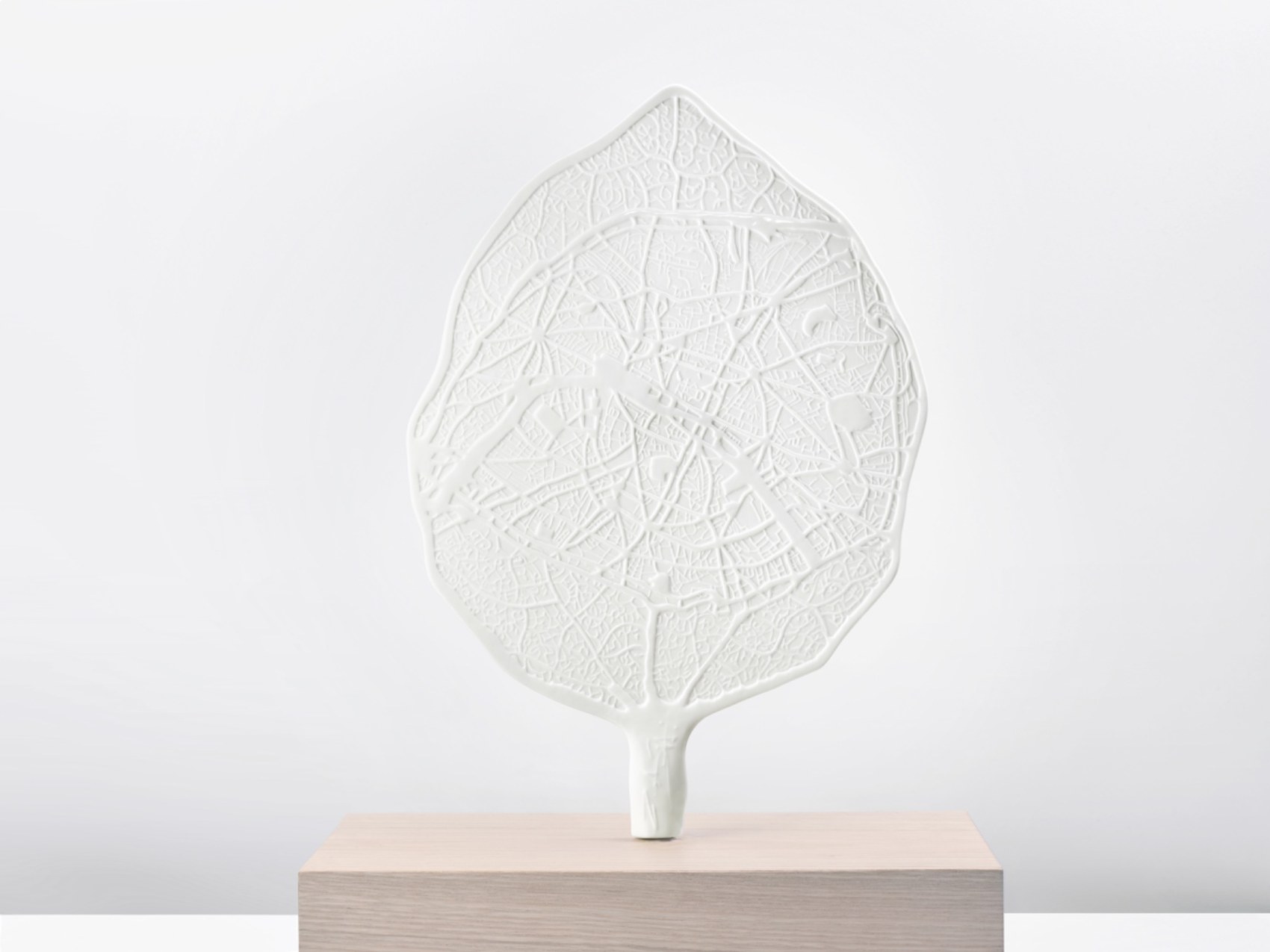 Paris City Leaf white porcelain