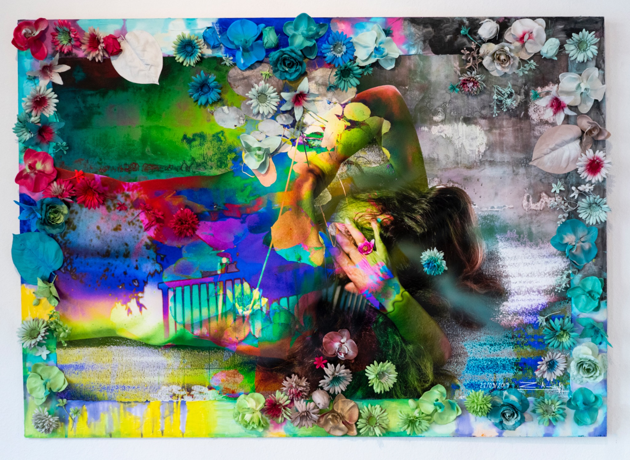 FLOWER BOMB